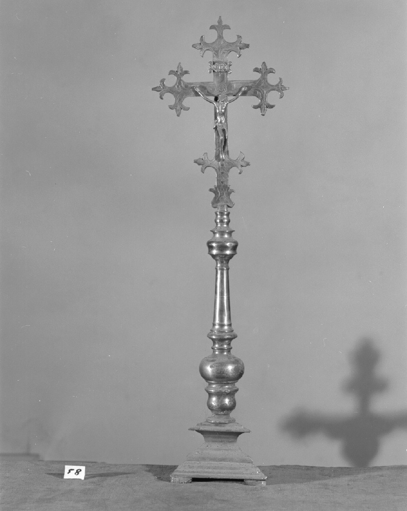 croce d'altare - bottega veneta (sec. XIX)