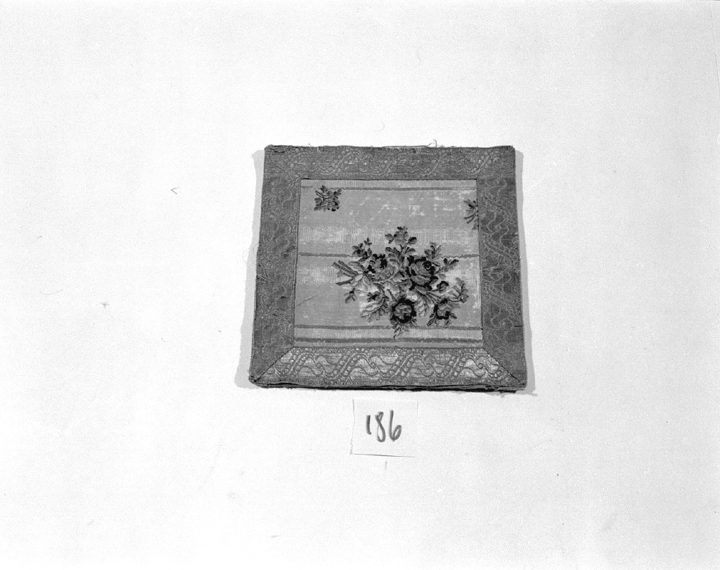 borsa - manifattura italiana (ultimo quarto sec. XVIII)