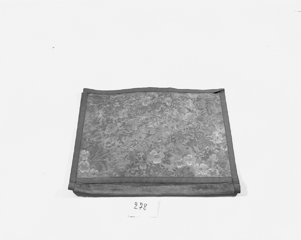 coperta di libro liturgico - manifattura italiana (seconda metà sec. XVIII)