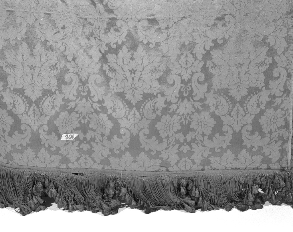 parato da chiesa - manifattura italiana (sec. XIX)