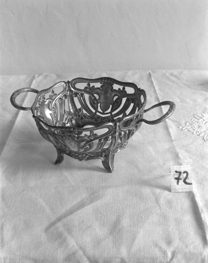 cestino - bottega veneta (primo quarto sec. XX)