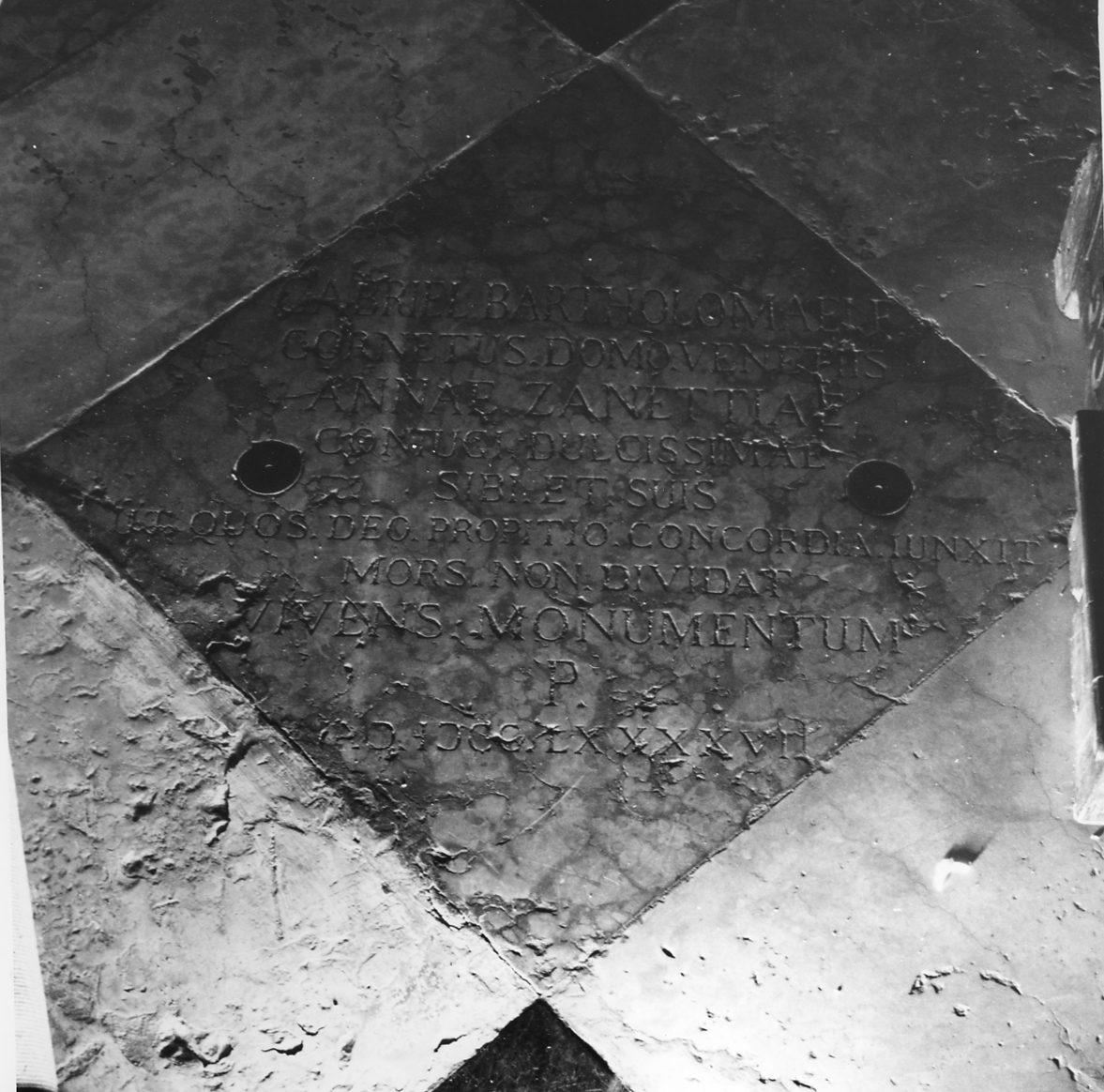 lapide tombale - bottega veneta (sec. XVIII)