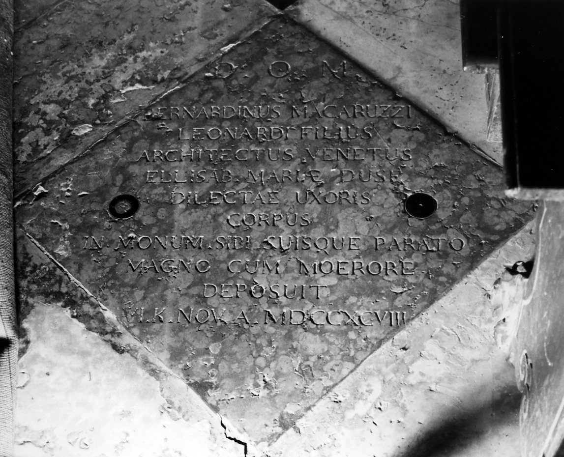 lapide tombale - bottega veneta (sec. XVIII)