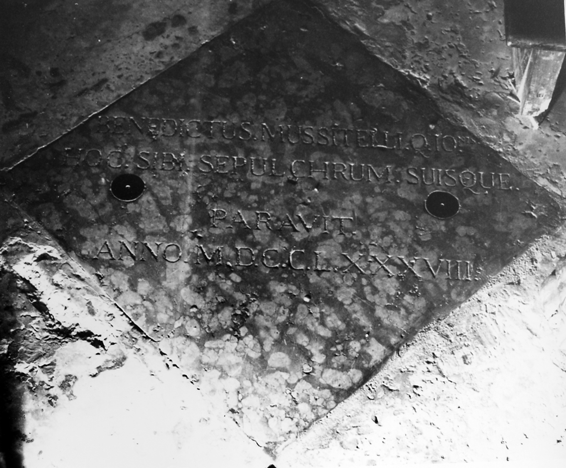 lapide tombale - bottega veneta (sec. XVIII)