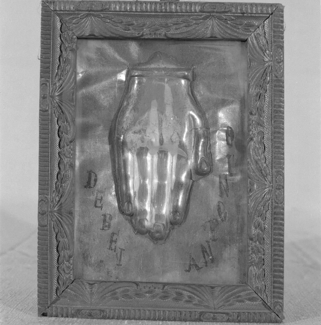 mano (ex voto) - ambito veneziano (prima metà sec. XX)