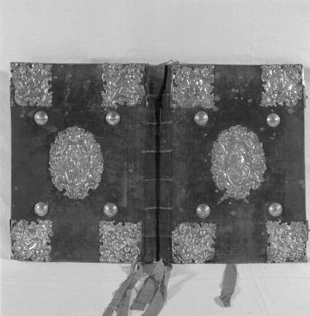 coperta di libro liturgico - ambito veneto (prima metà sec. XVIII)