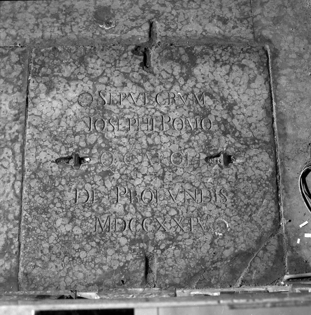 lapide tombale - bottega veneta (sec. XVIII)