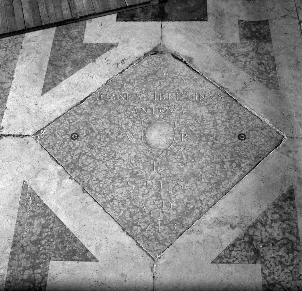 lapide tombale - bottega veneta (sec. XVIII)