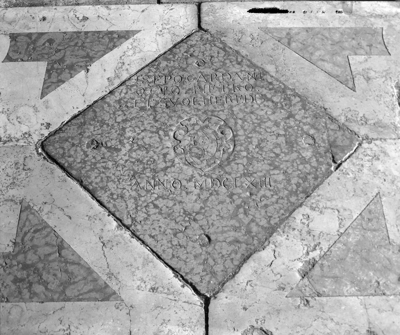 lapide tombale - bottega veneta (sec. XVII)
