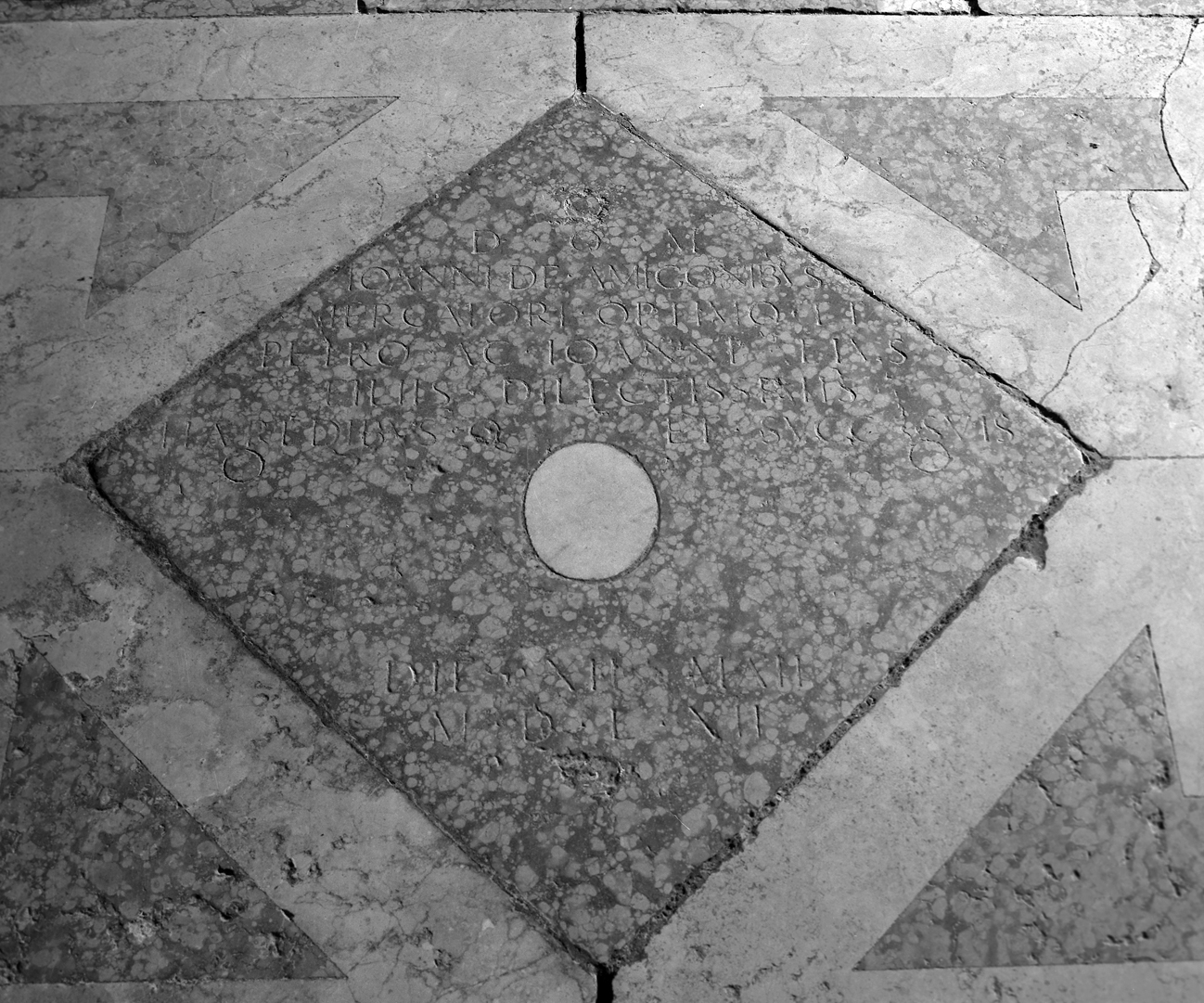 lapide tombale - bottega veneta (sec. XVI)