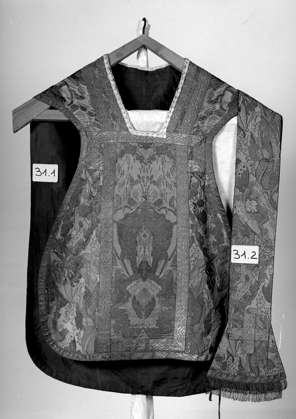 pianeta, elemento d'insieme - manifattura veneta (seconda metà sec. XVIII)