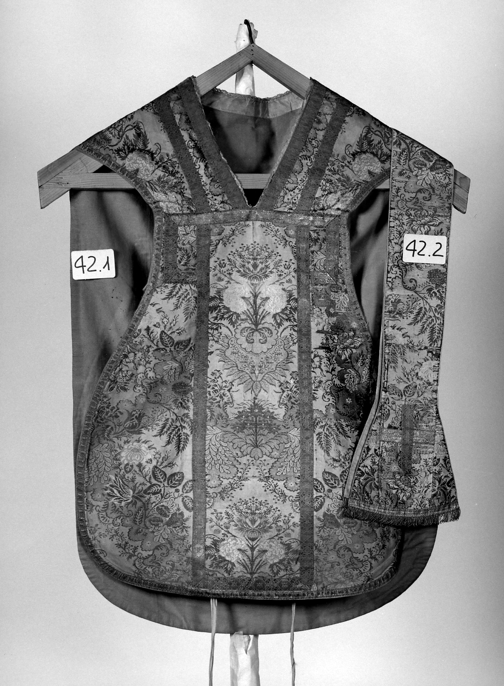 pianeta, elemento d'insieme - manifattura veneta (seconda metà sec. XVIII)