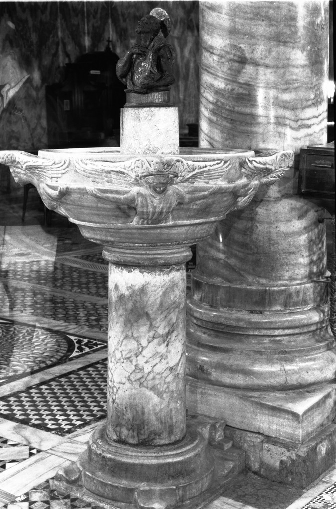 angeli (acquasantiera) - ambito bizantino (metà sec. XIII)