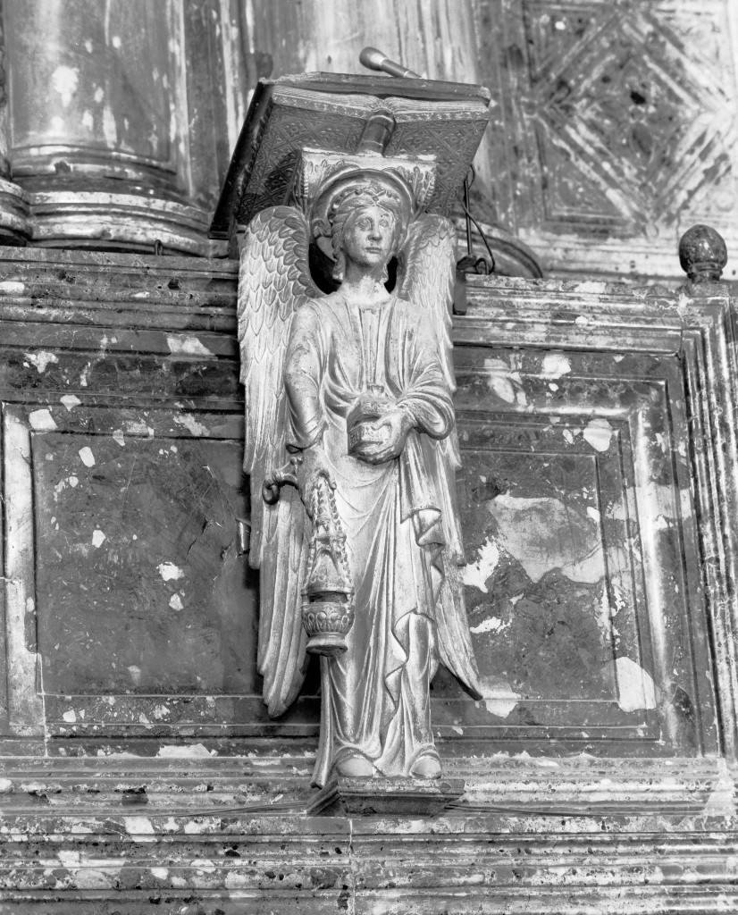 angelo (scultura, elemento d'insieme) - ambito veneto (secondo quarto sec. XIII)