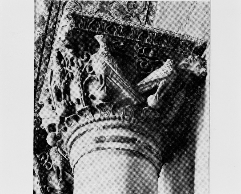 colombe (capitello) - ambito bizantino (sec. IX)