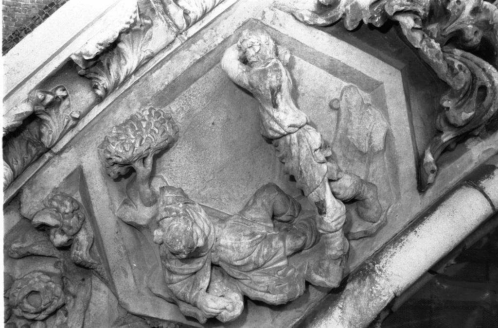Caino uccide Abele (rilievo, elemento d'insieme) di Lamberti Pietro (attribuito) (prima metà sec. XV)