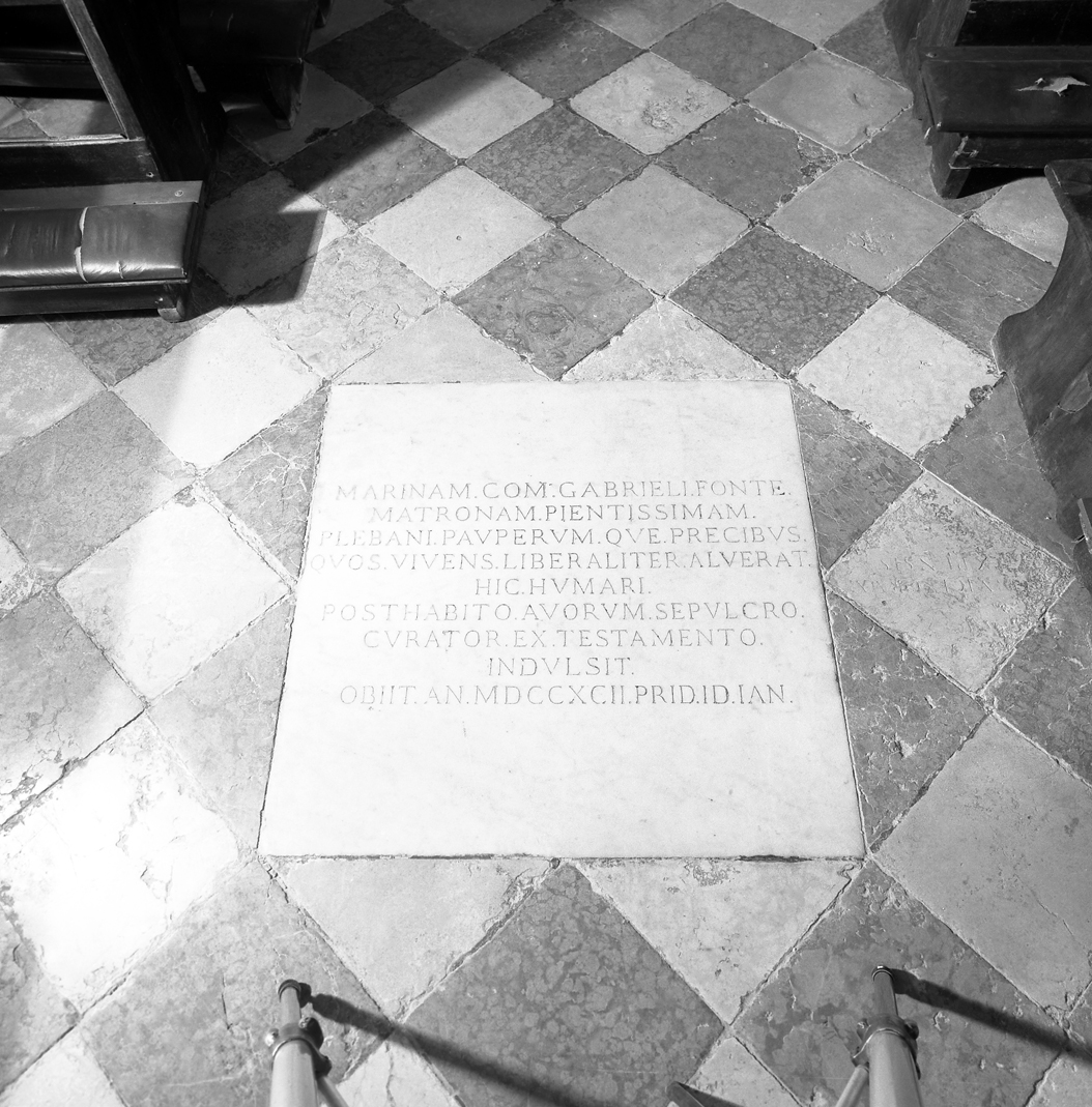 lastra tombale - bottega veneta (sec. XVIII)