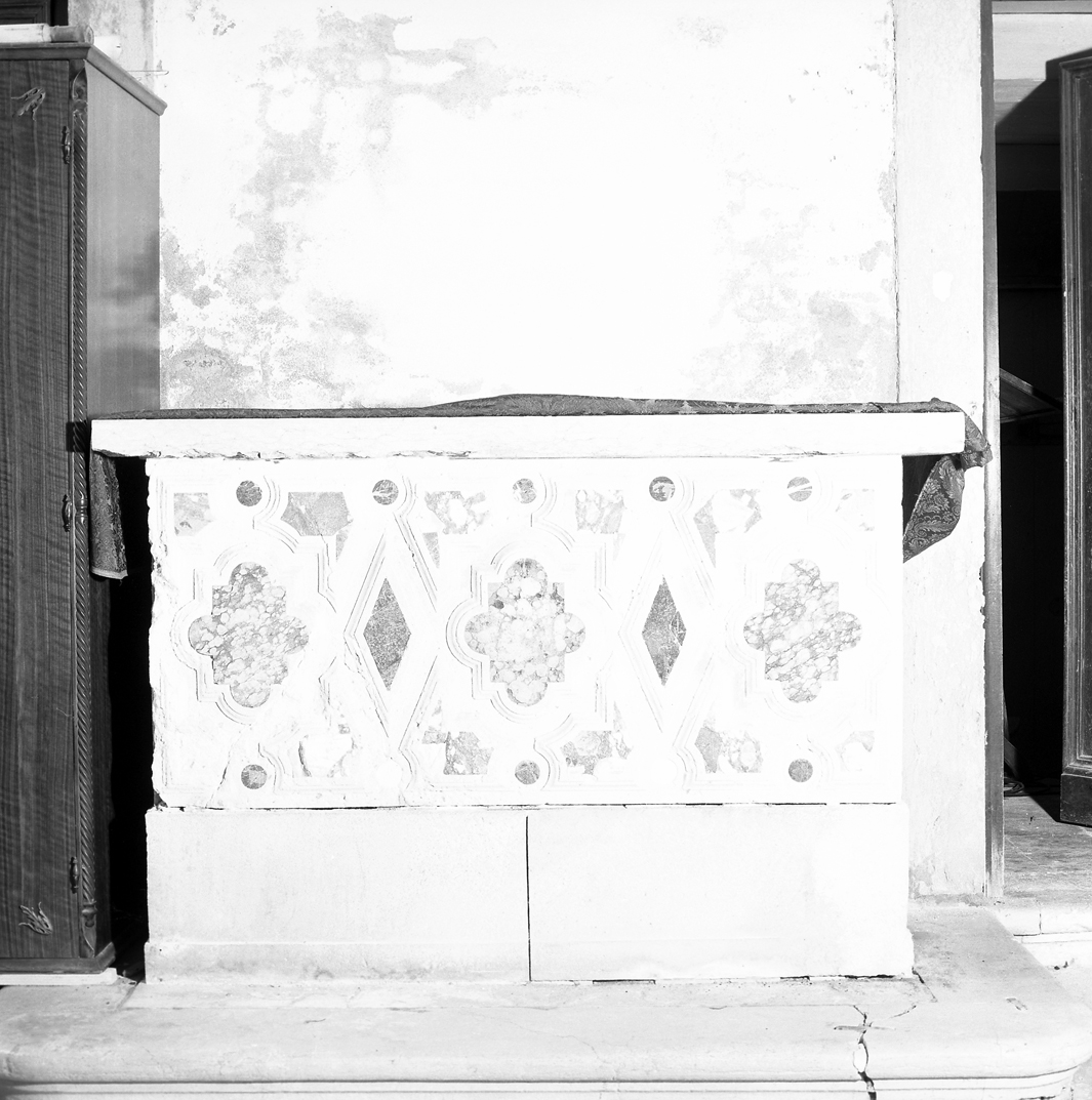 altare - ambito veneziano (sec. XVI)