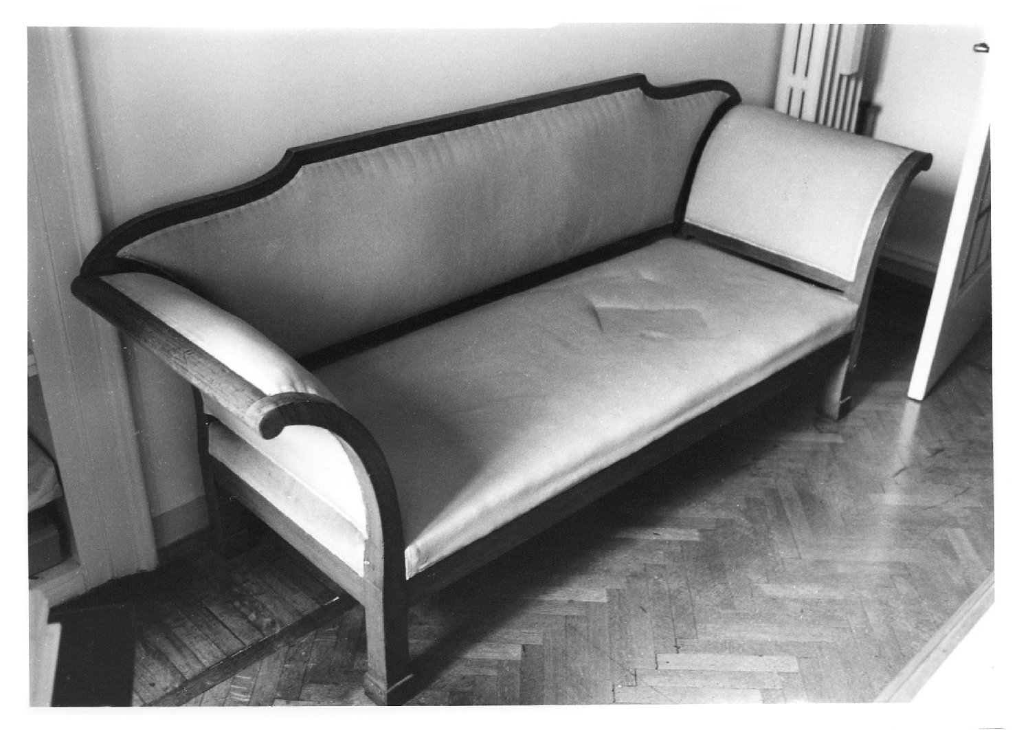 divano, opera isolata - manifattura piemontese (sec. XIX)