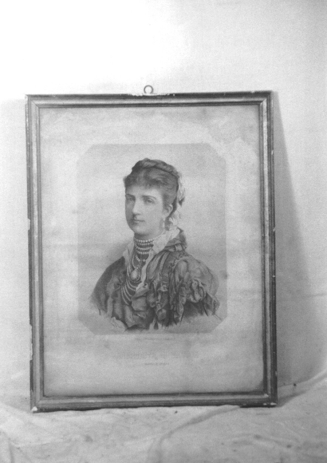 Margherita di Savoja - Regina d'Italia, ritratto di donna (stampa) - ambito italiano (sec. XIX)