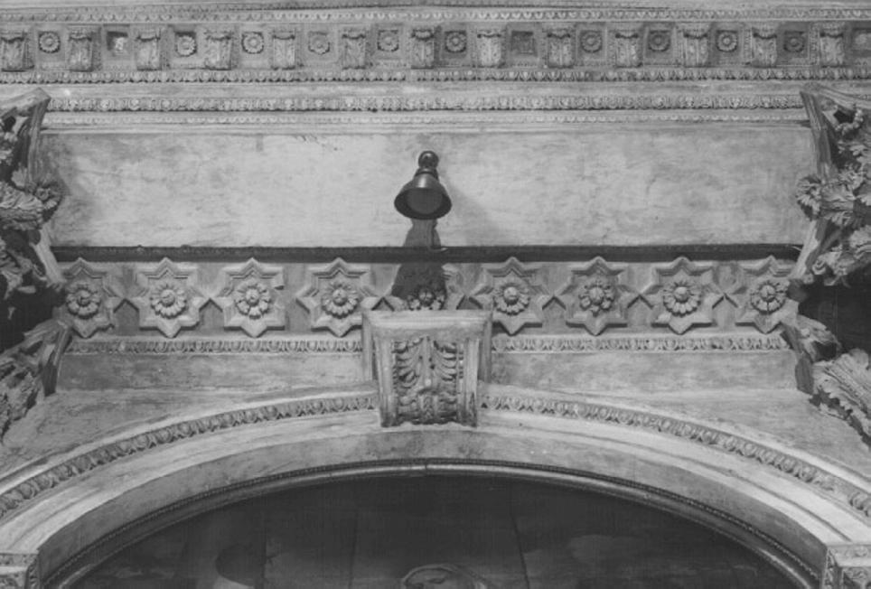 motivo decorativo floreale (rilievo) di Bongiovanni Bartolomeo - ambito veneto (sec. XIX)