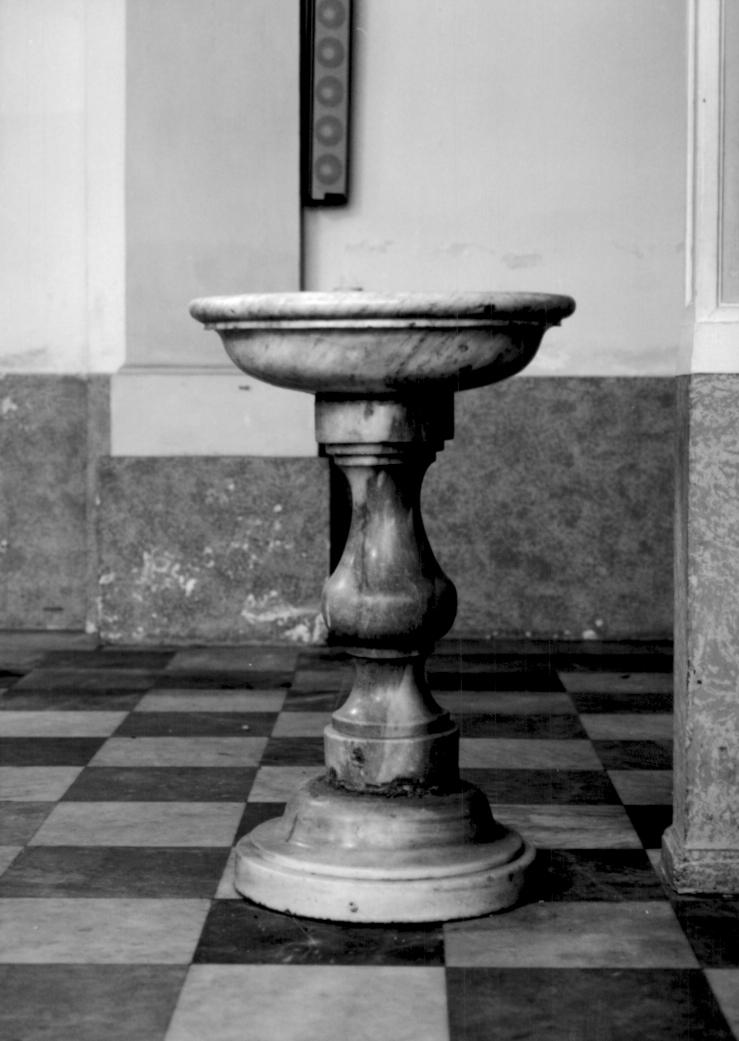 acquasantiera - a fusto - ambito veneto (sec. XVIII)