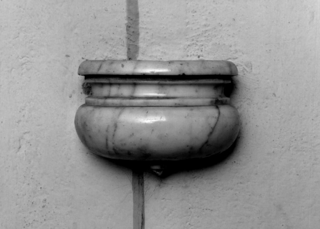 acquasantiera da parete - ambito veneto (sec. XIX)