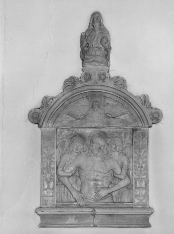 Pietà con Dio Padre e lo Spirito Santo (rilievo) - ambito veneto (ultimo quarto sec. XV)