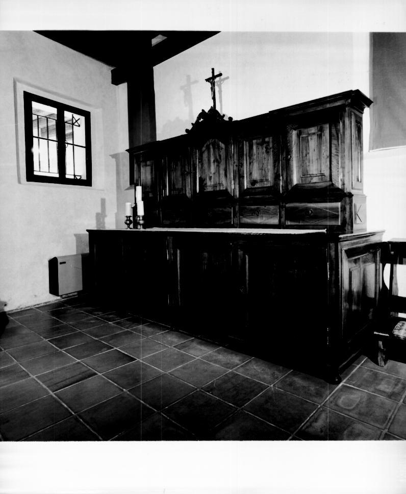 mobile da sacrestia con alzata - ambito veneto (sec. XVI)