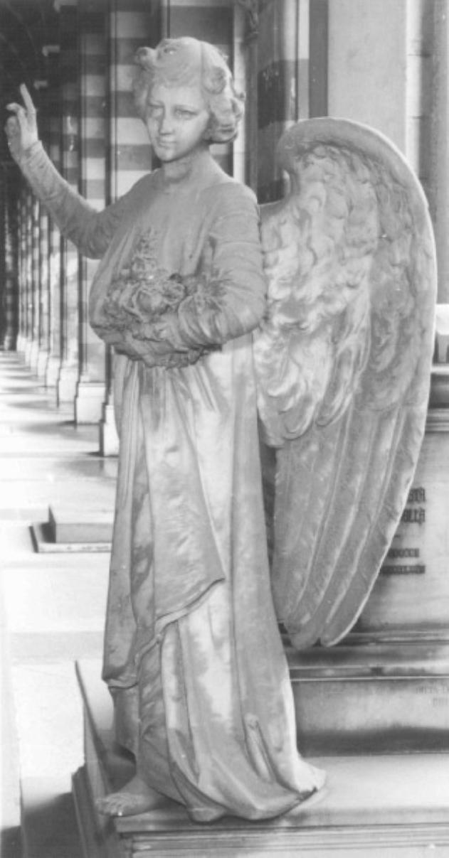 angelo con fiori (statua) di Venturi D (sec. XX)