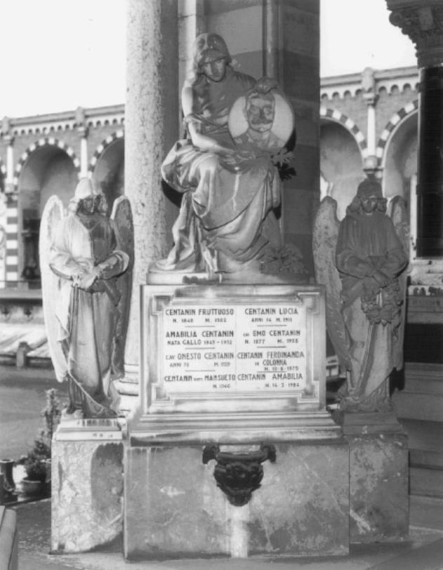 monumento funebre di Barsanti Amedeo Da Pietrasanta (sec. XX)