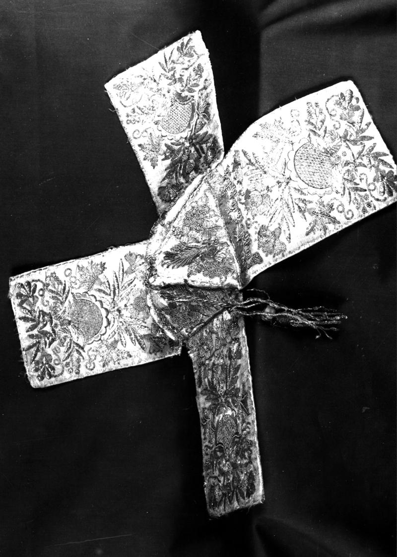 conopeo di pisside - manifattura veneziana (fine/inizio secc. XVII/ XVIII)