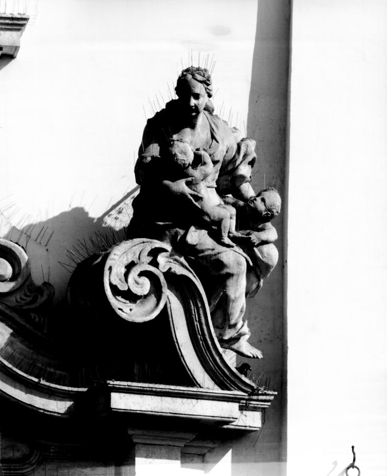 allegoria della Carità (statua) - ambito veneto (sec. XVIII)