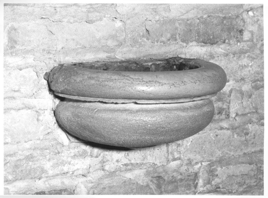 acquasantiera da parete - ambito veneto (sec. XIX)