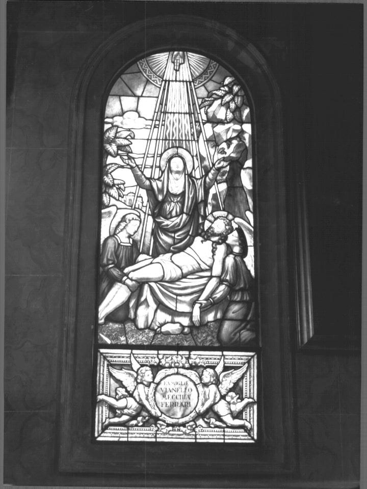 Pietà (vetrata, elemento d'insieme) - ambito veneto (sec. XX)