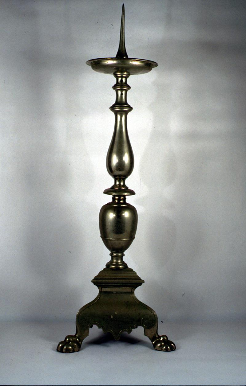 candeliere d'altare, serie - manifattura veneta (sec. XVIII)