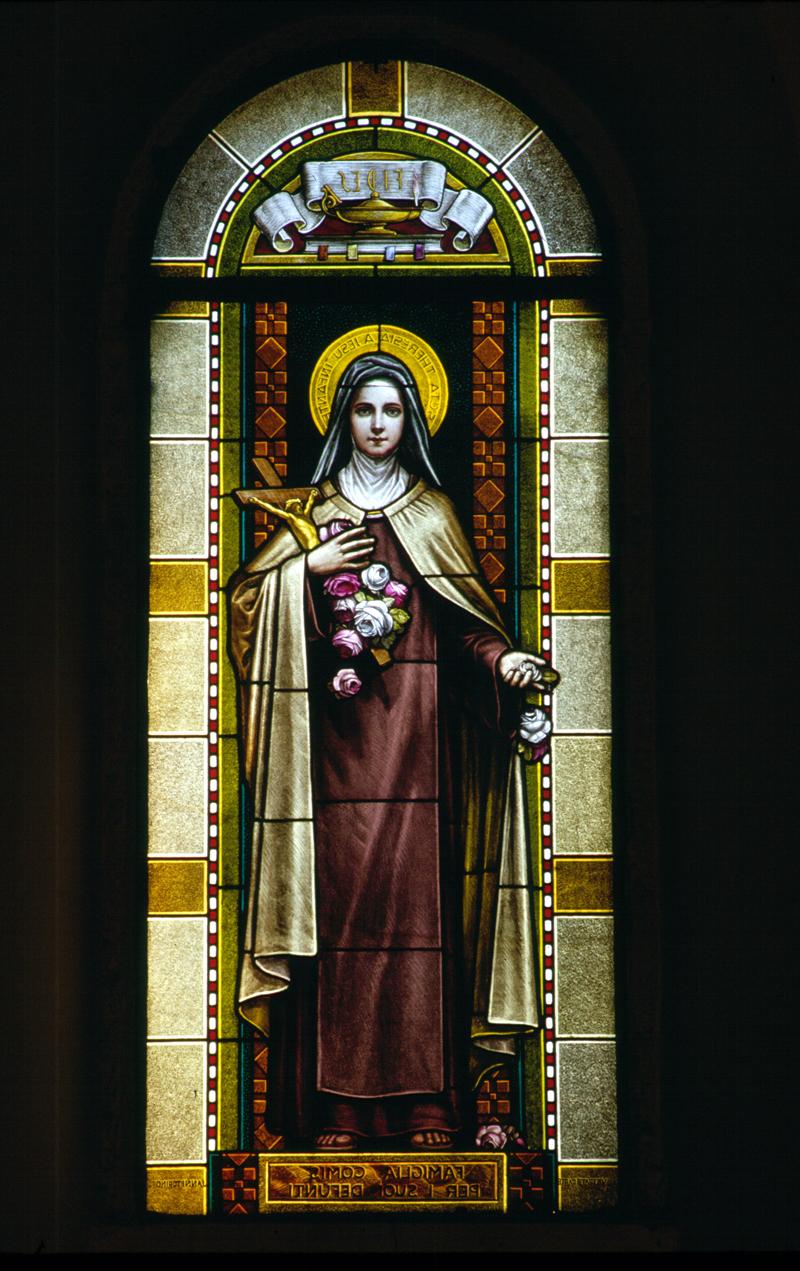 Santa Teresa (vetrata) di Janni (vetreria) - ambito veneto (secondo quarto sec. XX)