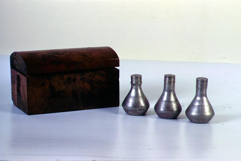 ampolline, serie - manifattura veneta (prima metà sec. XX)