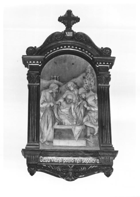 stazione XIV: Gesù deposto nel sepolcro (formella) - ambito veneto (primo quarto sec. XX)