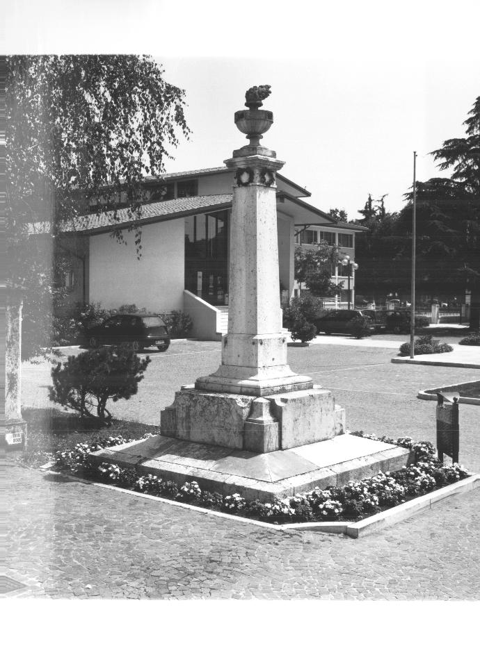 obelisco di Caldana Egisto - bottega veneta (primo quarto sec. XX)