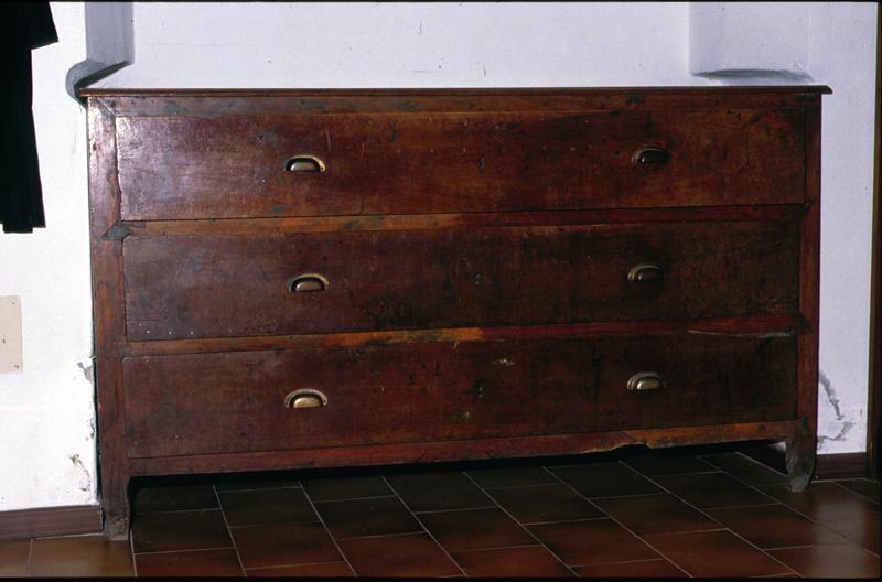 cassettone - bottega veneta (prima metà sec. XIX)