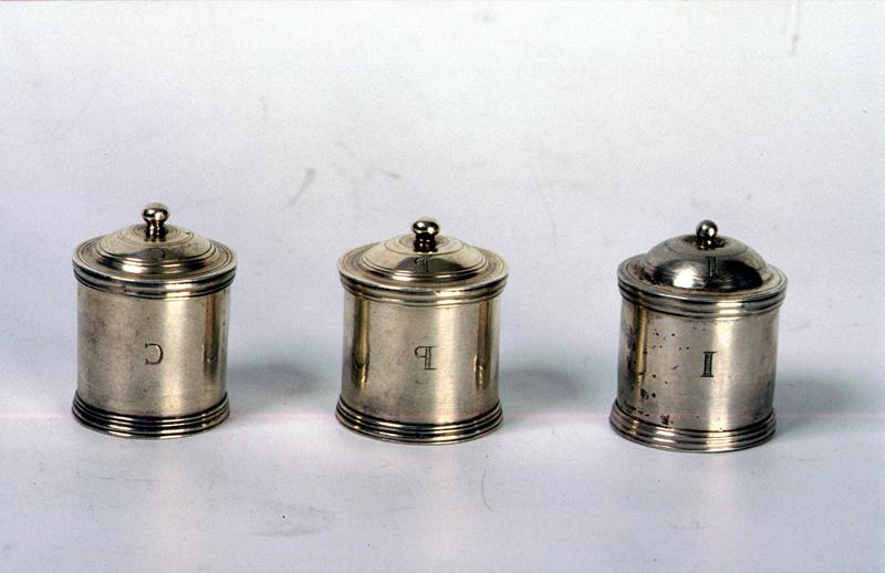 vasetti per oli santi, serie - manifattura veneta (sec. XIX)