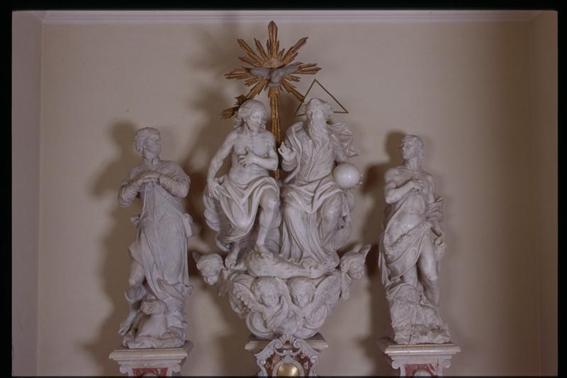 San Rocco, Gesù Cristo, Dio Padre, Colomba dello Spirito santo, San Giovanni Battista (gruppo scultoreo, elemento d'insieme) - manifattura veneta (sec. XVIII)
