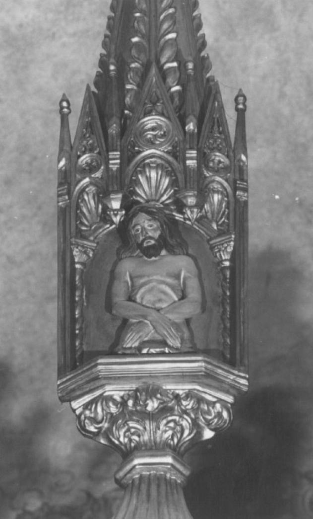 Cristo in Pietà (scultura) di Dall'Acqua Luigi, Michieli Pietro (sec. XX)