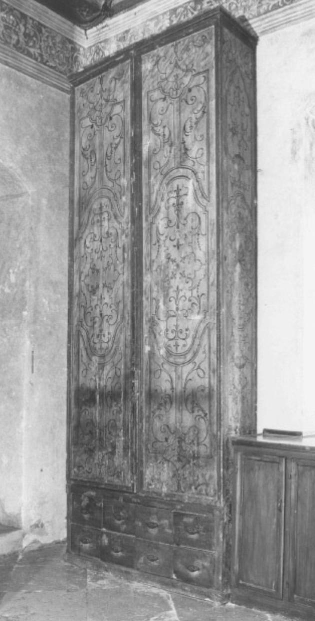 armadio - ambito veneto (sec. XVIII)