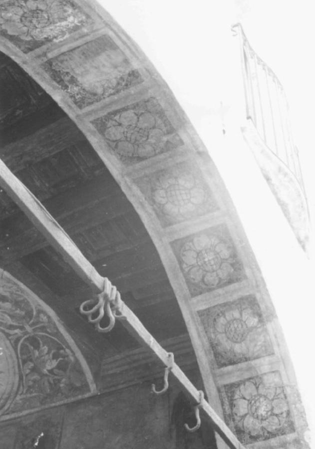 motivi decorativi a cassettoni con fiori (dipinto) - ambito trevigiano (seconda metà sec. XV)