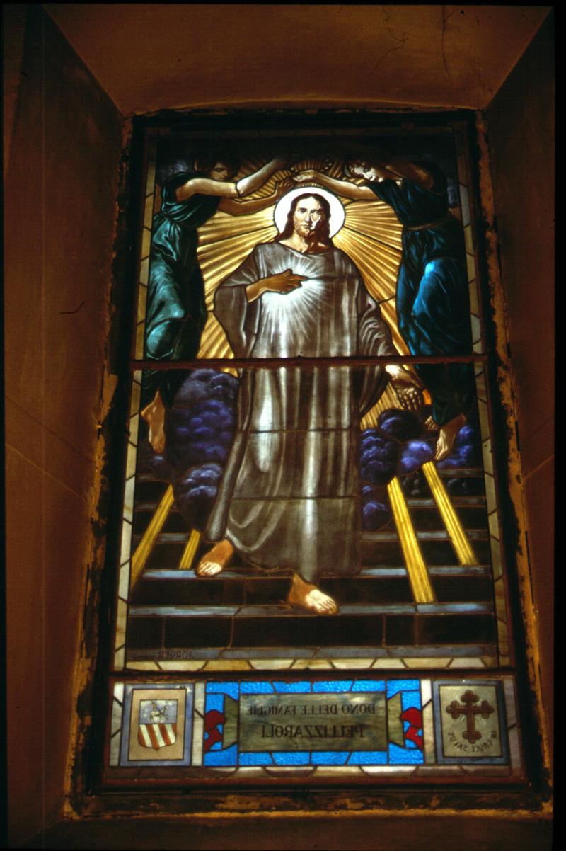 Gesù risorto (vetrata) di Jorgher (attribuito) - ambito veneto (sec. XX)