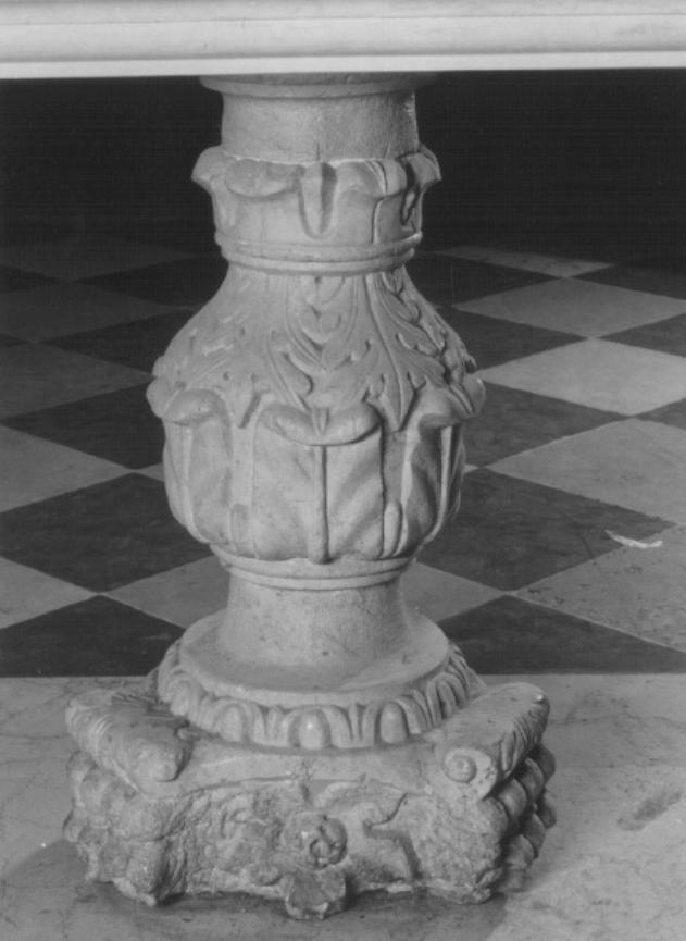 piedistallo - ambito veneto (sec. XVI)
