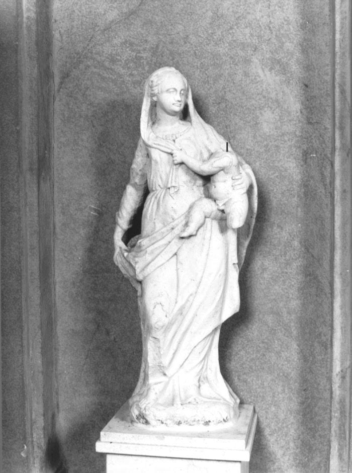 Madonna con Bambino (statua) - bottega veneta (prima metà sec. XVIII)