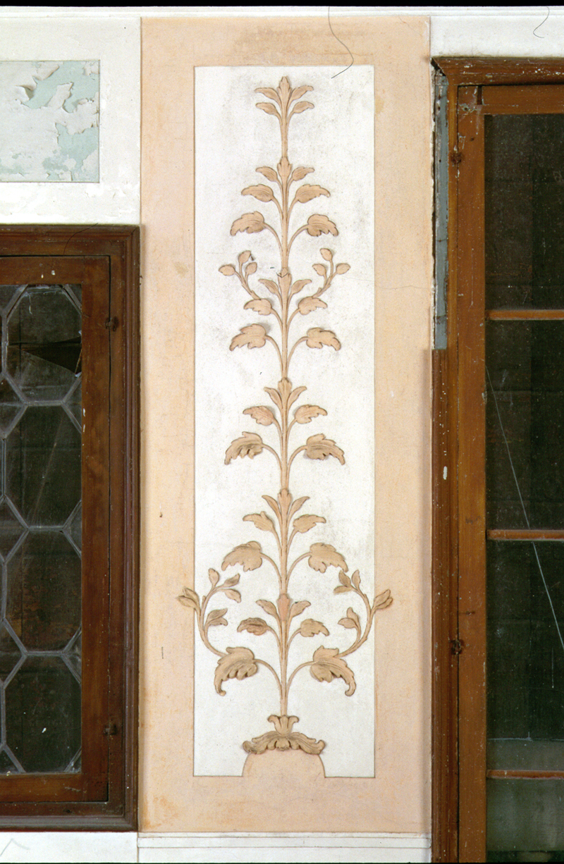 motivi decorativi vegetali (rilievo) - manifattura veneta (sec. XVIII)